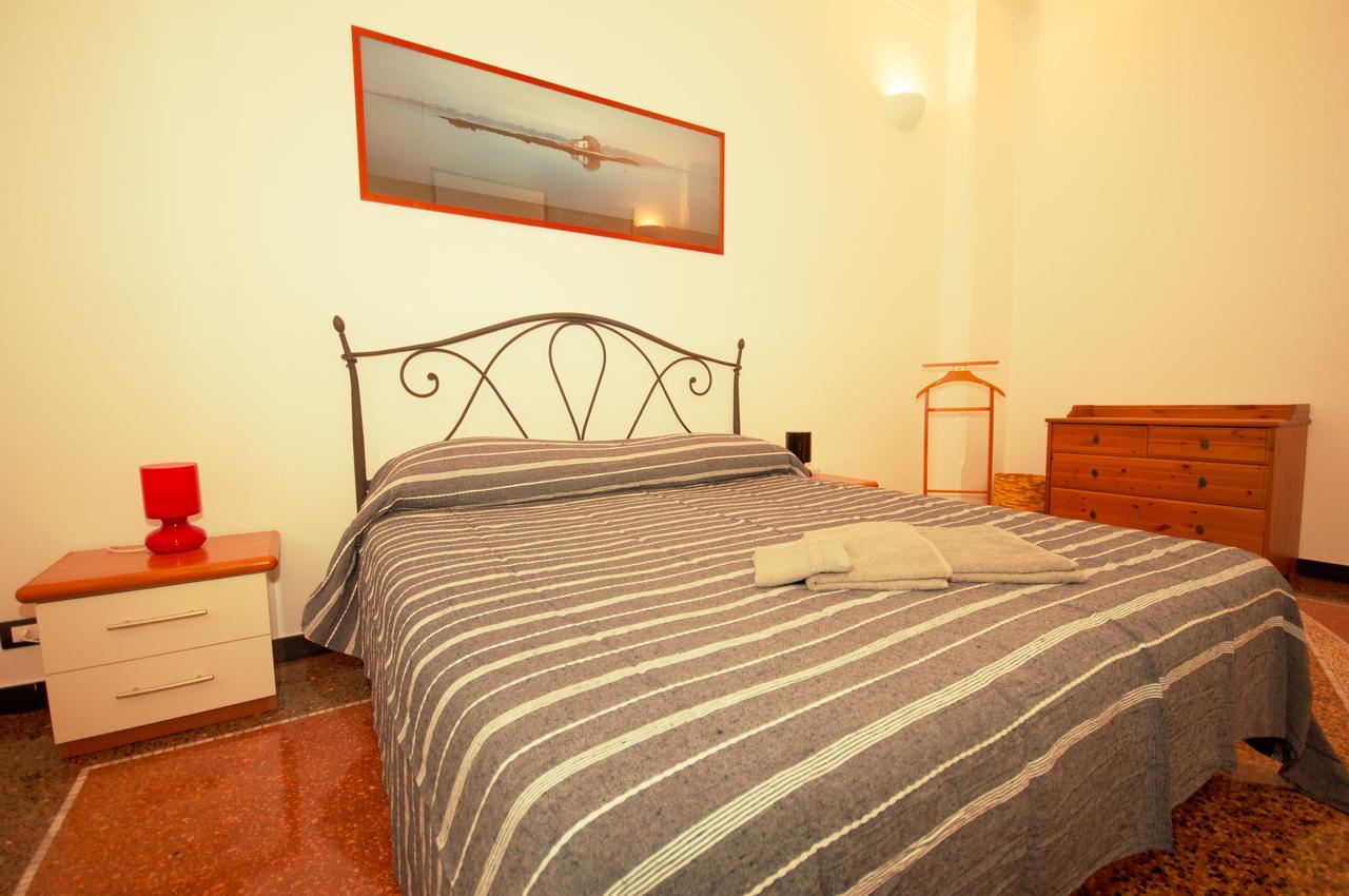 Perdiana House Daire Cenova Dış mekan fotoğraf