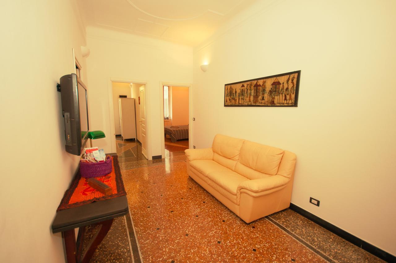 Perdiana House Daire Cenova Dış mekan fotoğraf