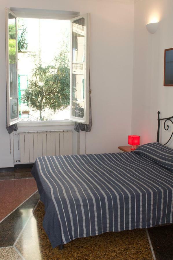 Perdiana House Daire Cenova Dış mekan fotoğraf
